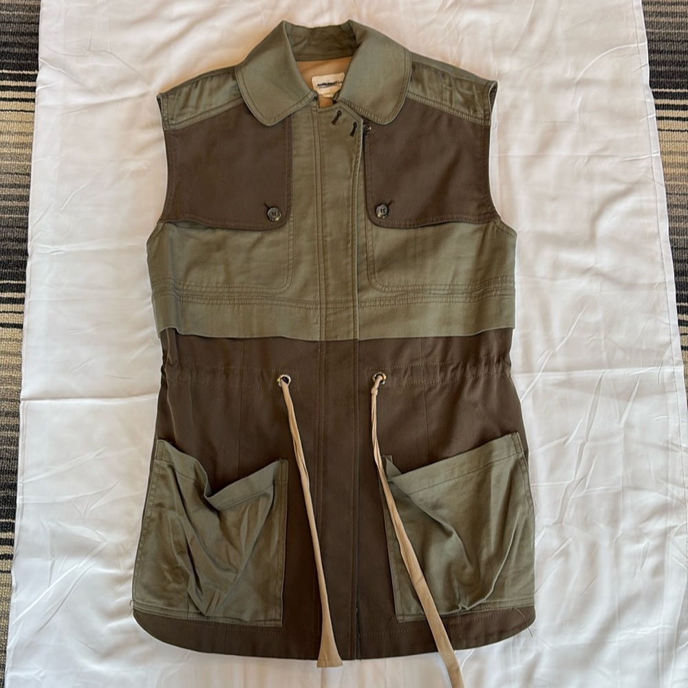 Club Monaco green vest